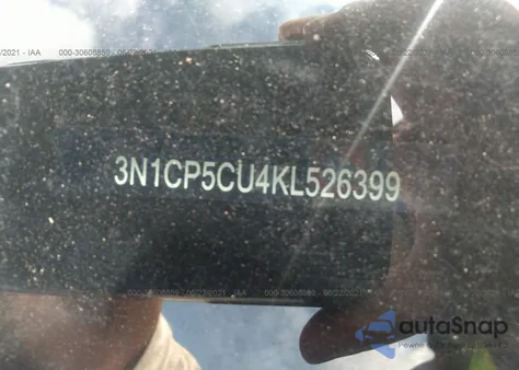 2019 Nissan Kicks S z USA, uszkodzony, nr VIN 3N1CP5CU4KL526399